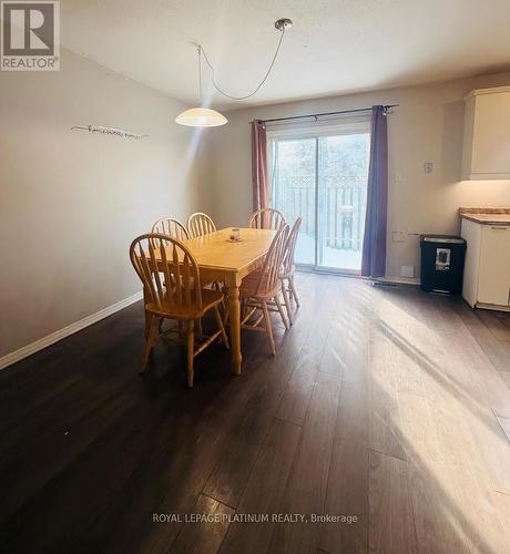 37 - 55 Ashley Crescent, London South, ON - Indoor Photo Showing Dining Room