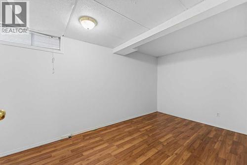 132 Riverglen Crescent Se, Calgary, AB - Indoor Photo Showing Other Room