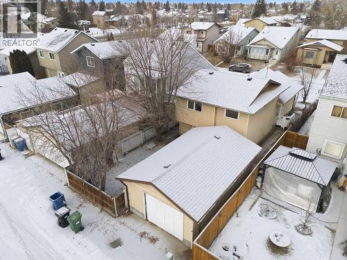 132 Riverglen Crescent Se, Calgary, AB - Outdoor