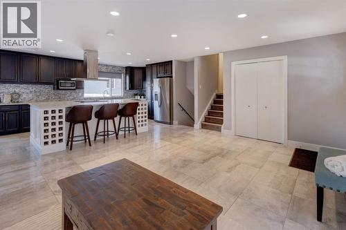 413 Albert Street Se, Airdrie, AB - Indoor Photo Showing Kitchen With Upgraded Kitchen