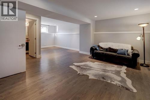 413 Albert Street Se, Airdrie, AB - Indoor