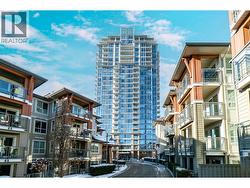 1075 Sunset Drive Unit# 801  Kelowna, BC V1Y 9Y9