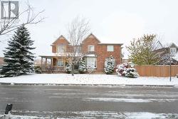 4825 FULWELL ROAD  Mississauga, ON L5M 7J8