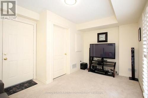 20 - 41 Martinworth Lane, Ajax, ON - Indoor Photo Showing Other Room