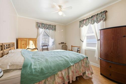 Chambre à coucher - 6 Rue Yvon-Chénier, Gatineau (Gatineau), QC - Indoor Photo Showing Bedroom