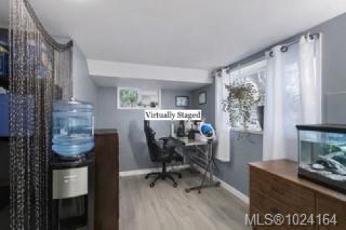 1957 Granite St, Victoria, BC 