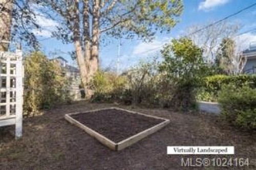 1957 Granite St, Victoria, BC 