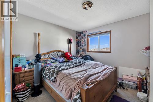 717 Coral Springs Boulevard Ne, Calgary, AB - Indoor Photo Showing Bedroom