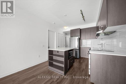 2203 - 2560 Eglinton Avenue, Mississauga, ON - Indoor Photo Showing Kitchen