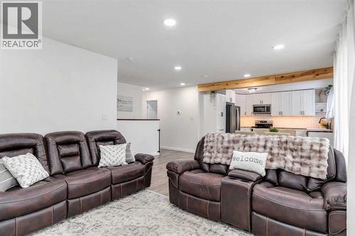Living Room - 247 Cornwall Drive, Fort Mcmurray, AB - Indoor Photo Showing Living Room