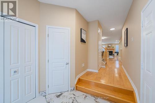 361 Celtic Ridge Crescent, Ottawa, ON - Indoor Photo Showing Other Room