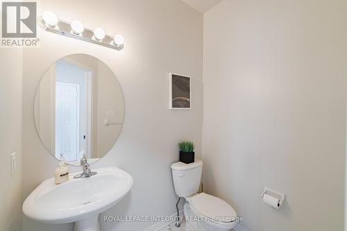 361 Celtic Ridge Crescent, Ottawa, ON - Indoor Photo Showing Bathroom