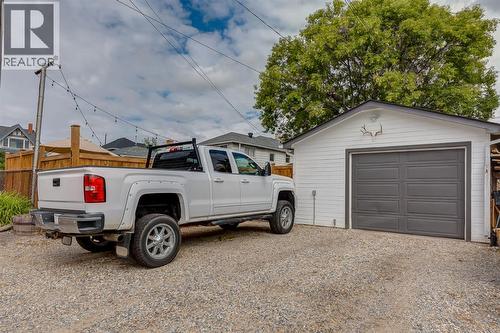 817 17 Avenue Se, Calgary, AB - Outdoor