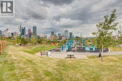 817 17 Avenue Se, Calgary, AB - Outdoor With View