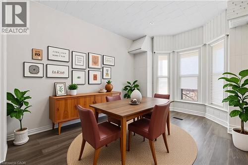 Virtually Staged - 244 N Wellington Street N, Hamilton, ON - Indoor Photo Showing Dining Room