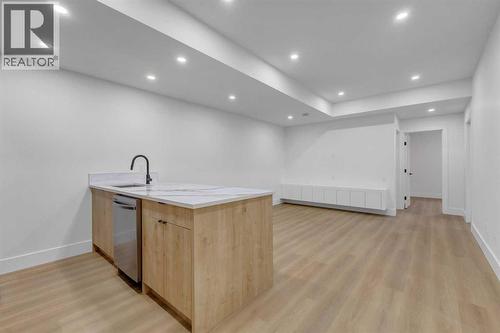 629 21 Avenue Nw, Calgary, AB - Indoor