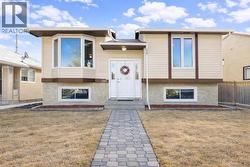 1205 Meadowbrook Drive SE  Airdrie, AB T2A 1W6