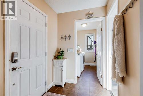 1205 Meadowbrook Drive Se, Airdrie, AB - Indoor Photo Showing Other Room