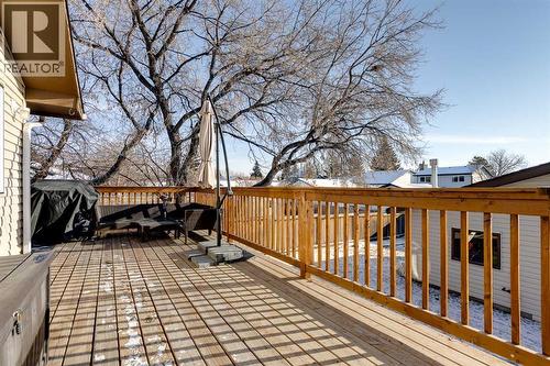 1205 Meadowbrook Drive Se, Airdrie, AB - Outdoor