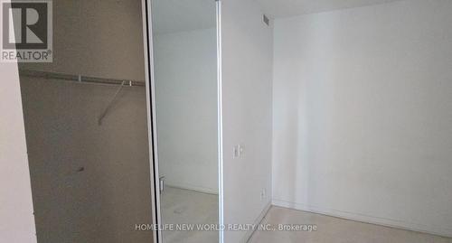 2208 - 770 Bay Street, Toronto, ON - Indoor Photo Showing Other Room
