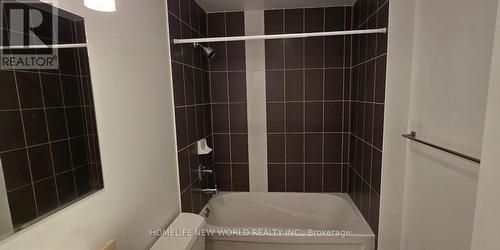 2208 - 770 Bay Street, Toronto, ON - Indoor