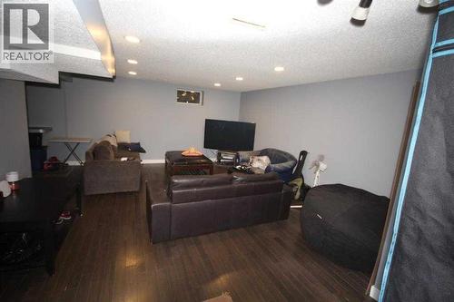 3824 Brantford Drive Nw, Calgary, AB - Indoor