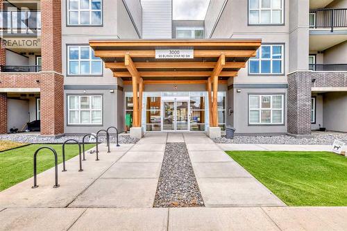 3210, 95 Burma Star Road SW  Calgary, AB T3E 8A9