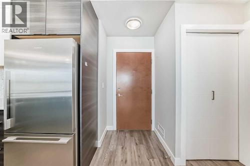 3210, 95 Burma Star Road Sw, Calgary, AB - Indoor