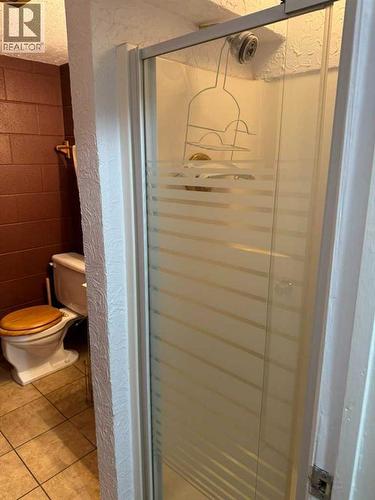 8808 96 Street, Peace River, AB - Indoor Photo Showing Bathroom