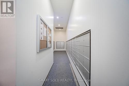 3203 - 5 St Joseph Street, Toronto, ON - Indoor Photo Showing Other Room