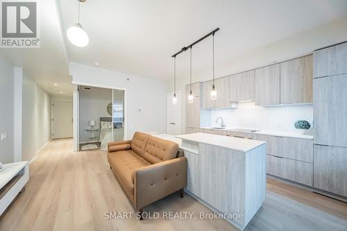 3203 - 5 St Joseph Street, Toronto, ON - Indoor Photo Showing Other Room