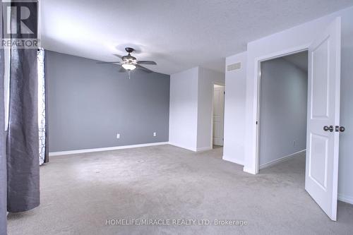 919 Zeller Crescent, Kitchener, ON - Indoor Photo Showing Other Room