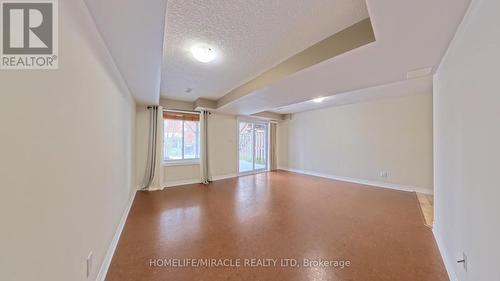 919 Zeller Crescent, Kitchener, ON - Indoor Photo Showing Other Room