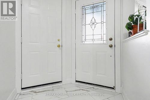 1827 Hialeah Drive, Ottawa, ON - Indoor Photo Showing Other Room