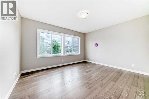 41 Shawnee Green Sw, Calgary, AB - Indoor Photo Showing Other Room