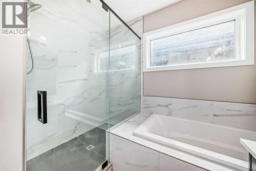 41 Shawnee Green Sw, Calgary, AB - Indoor Photo Showing Bathroom