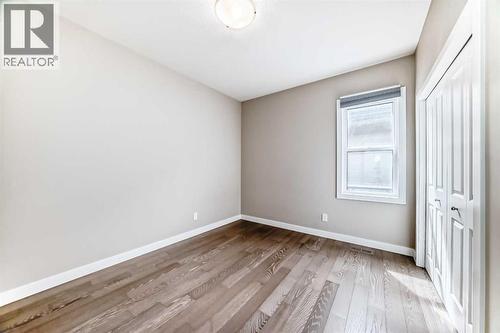 41 Shawnee Green Sw, Calgary, AB - Indoor Photo Showing Other Room