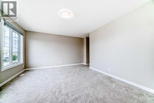41 Shawnee Green Sw, Calgary, AB - Indoor Photo Showing Other Room