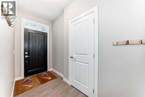 41 Shawnee Green Sw, Calgary, AB - Indoor Photo Showing Other Room