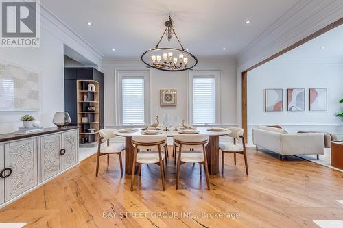 132 Crestwood Road, Vaughan, ON - Indoor Photo Showing Dining Room