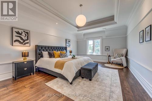 132 Crestwood Road, Vaughan, ON - Indoor Photo Showing Bedroom