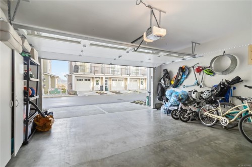 110-3501 Dunlin St, Colwood, BC 