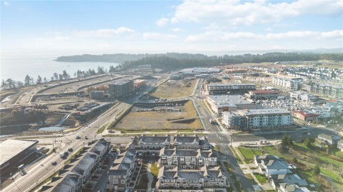 110-3501 Dunlin St, Colwood, BC 