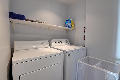 Salle de lavage - 1275  - 1283 Route 343, Sainte-Marcelline-De-Kildare, QC - Indoor Photo Showing Laundry Room