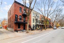 5329 Rue de Bordeaux  Montréal (Le Plateau-Mont-Royal), QC H2H 2A6
