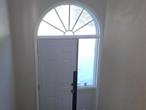 663 Barrie Dr, Oliver Paipoonge, ON - Indoor Photo Showing Other Room