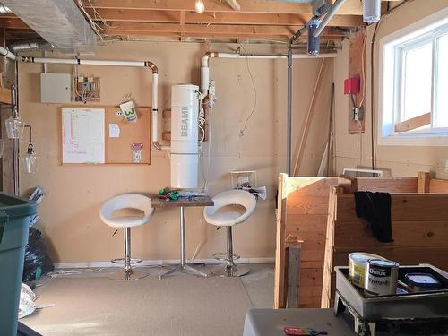 663 Barrie Dr, Oliver Paipoonge, ON - Indoor Photo Showing Basement