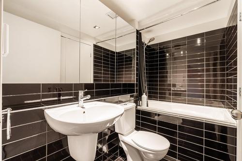 Salle de bains - 420-3700 Rue St-Antoine O., Montréal (Le Sud-Ouest), QC - Indoor Photo Showing Bathroom