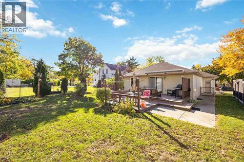 450 Beresford Street, St Clair, ON - Outdoor With Deck Patio Veranda