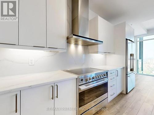 2003 - 500 Brock Avenue, Burlington, ON - Indoor Photo Showing Kitchen With Upgraded Kitchen
